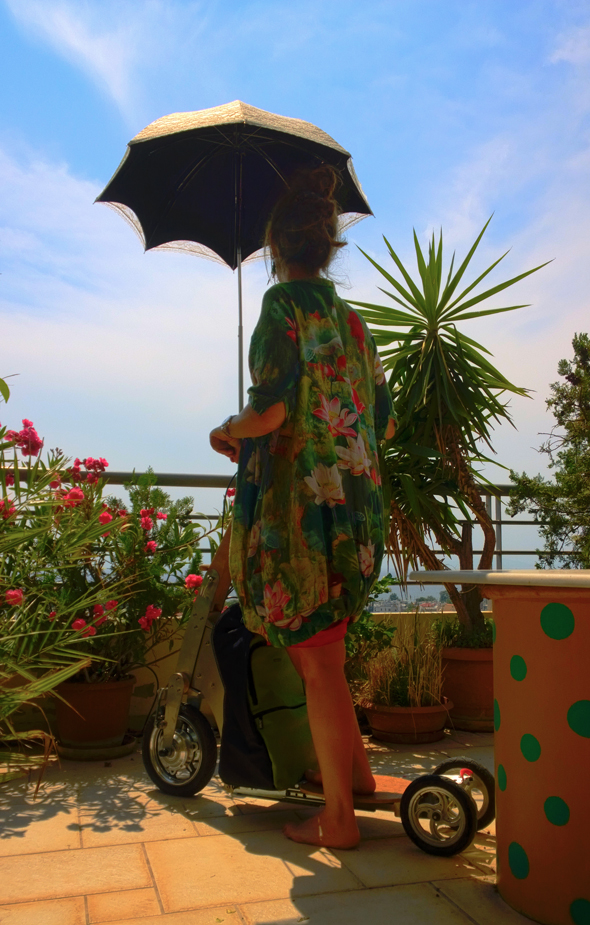 scooter with umbrella